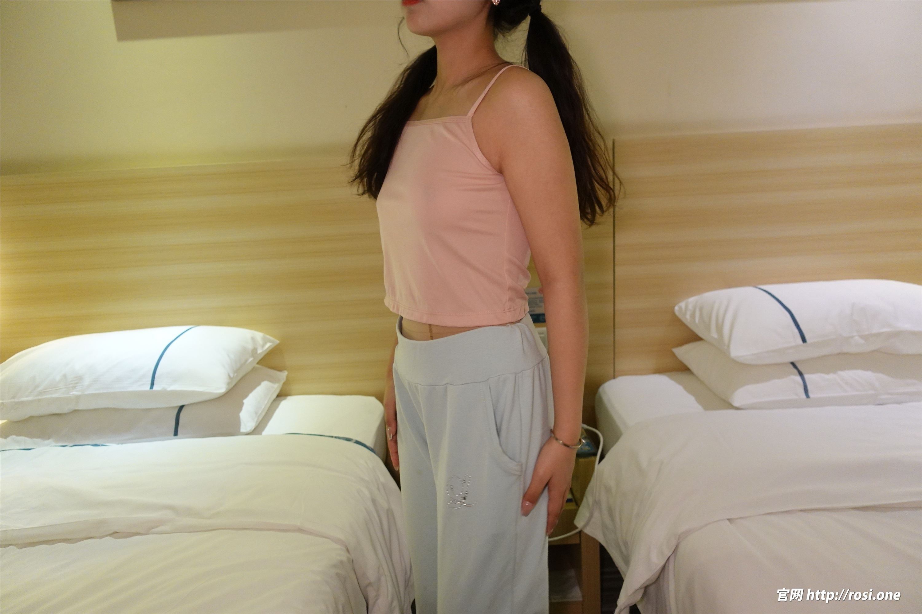 ROSI写真 2022.05.17 NO.3816